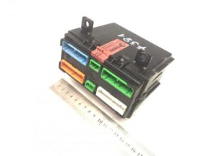 Unitate de control ve. Cu renault 7421720486 / 7421067824 1 Unitate de control ve. Cu renault 7421720486 / 7421067824
