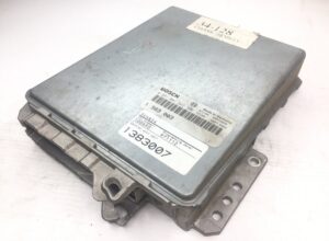 Unitate de control motor ecu bosch scania 1383007 1 Unitate de control motor ecu bosch scania 1383007