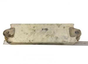 Răcitor de ulei de motor volvo 20700516 1 Răcitor de ulei de motor volvo 20700516