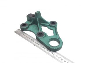 Suport motor spate stânga volvo 20702469 5010615933 1 Suport motor spate stânga volvo 20702469 5010615933