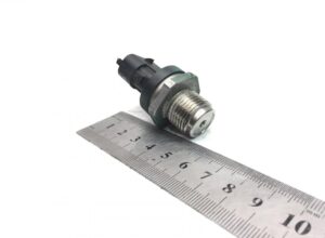 Senzor de presiune combustibil volvo 5127421 / 0178 / 0229 / 0230 / 0236 / 7420792328 / 5041529