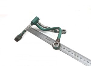 Conductă de combustibil verde volvo cu furtunuri metalice și conectori 1 Conductă de combustibil verde volvo cu furtunuri metalice și conectori
