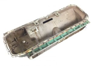 Capac carter ulei motor volvo 21043132 1549980 1 Capac carter ulei motor volvo 21043132 1549980