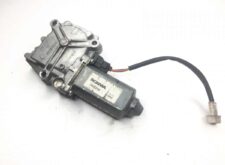 Motor regulator de geam dreapta Scania 1442293