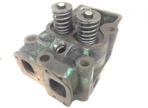 Chiuloasă scania 77700199 - componentă motor 1 Chiuloasă scania 77700199 – componentă motor