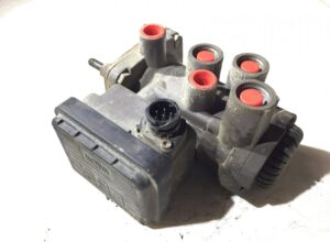 Supapă ebs remorcă scania - piese originale 1754942, 1790879, 1879274, 1442937 1 Supapă ebs remorcă scania – piese originale 1754942, 1790879, 1879274, 1442937
