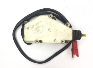 Motor închidere centralizată dreapta scania f 00p2e0100 24v 1 Motor închidere centralizată dreapta scania f 00p2e0100 24v