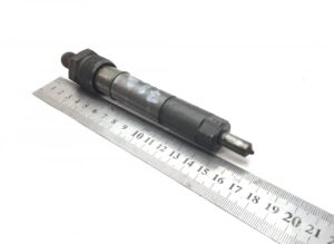 Injector de combustibil scania 1358965 574347-17 1 Injector de combustibil scania 1358965 574347-17