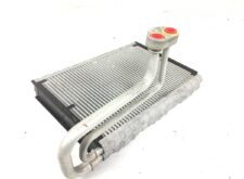 Evaporator AC pentru Volvo, Cod 82348991