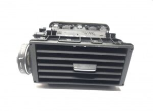 Aerisire tablou de bord volvo - cod 82246422 1 Aerisire tablou de bord volvo – cod 82246422
