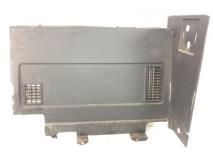 Placă de separare sub pat stânga pentru volvo, cod 82857786