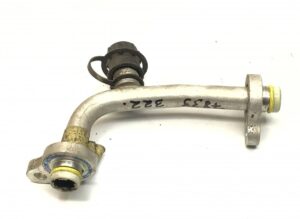 Conductă aer condiționat de la uscător la radiator cabină volvo 82422923 82693739 1 Conductă aer condiționat de la uscător la radiator cabină volvo 82422923 82693739