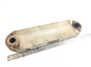 Răcitor de ulei de motor volvo 1675774 1 Răcitor de ulei de motor volvo 1675774