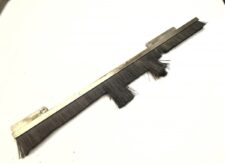 Scut de praf lateral radiator Scania cu perie metalică - Coduri 1817483, 1859739