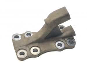 Suport v braț de control dreapta mercedes a9413250509/12