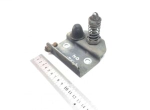 Blocare grilă stânga volvo 8144356 / 3176432 1 Blocare grilă stânga volvo 8144356 / 3176432