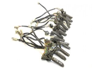 Comutator ștergătoare de parbriz pentru scania 1424970/1402450/1372985/1348916 1 Comutator ștergătoare de parbriz pentru scania 1424970/1402450/1372985/1348916