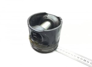 Piston camion mercedes econic 2006 m902/m906 1 Piston camion mercedes econic 2006 m902/m906