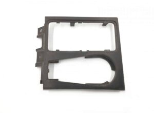 Capac plastic pentru bord volvo 21613145/3175581-12 1 Capac plastic pentru bord volvo 21613145/3175581-12