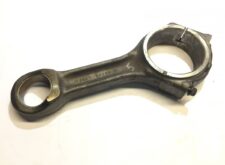 Bielă Volvo - Coduri OEM: 20876840, 85001362, 7420876840, 85007362