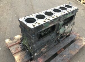 Bloc motor gol volvo d7c - recondiționat 1 Bloc motor gol volvo d7c – recondiționat
