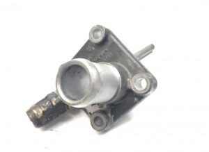 Flanșă țeavă de umplere cu ulei pentru scania 1433035 / 1373216 / 1422704 1 Flanșă țeavă de umplere cu ulei pentru scania 1433035 / 1373216 / 1422704