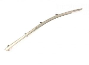 Trim tablou de bord volvo - coduri: 20467356, 3175607, 3175682, 20393024 1 Trim tablou de bord volvo – coduri: 20467356, 3175607, 3175682, 20393024