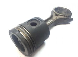 Set piston și biela pentru volvo coduri 20412200, 3184823, 1547124, 85113639, 276928, 276884, 276869, 275699, 276927, 20364470, 20364480 1 Set piston și biela pentru volvo coduri 20412200, 3184823, 1547124, 85113639, 276928, 276884, 276869, 275699, 276927, 20364470, 20364480