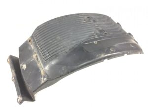 Aripă noroi față dreapta axă față volvo 20372065 1 Aripă noroi față dreapta axă față volvo 20372065