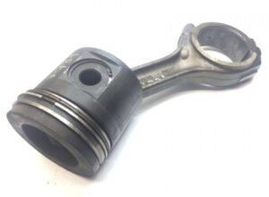 Set piston și biela volvo - compatibil cu codurile: 20412200, 3184823, 1547124, 85113639, 276928, 276884, 276869, 275699, 276927, 20364470, 20364480 1 Set piston și biela volvo – compatibil cu codurile: 20412200, 3184823, 1547124, 85113639, 276928, 276884, 276869, 275699, 276927, 20364470, 20364480