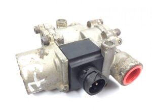 Supapă abs axa față dreapta volvo 20516342 / 21893128 1 Supapă abs axa față dreapta volvo 20516342 / 21893128