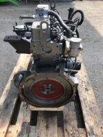 Motor Yanmar 4TNV88 - Vedere față și spate