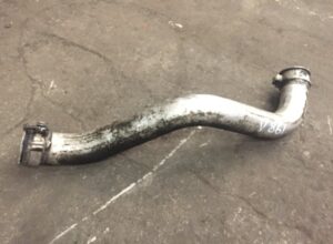 Conducta intercooler volvo 8149793 second hand 1 Conducta intercooler volvo 8149793 second hand