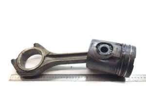 Set piston și biela volvo - coduri: 8192800, 85013588, 40308600, 87-141900-00, 0386200, 85019588, 20522262 1 Set piston și biela volvo – coduri: 8192800, 85013588, 40308600, 87-141900-00, 0386200, 85019588, 20522262
