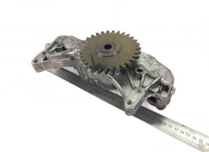 Pompa de ulei motor volvo 20498516/20498518/20824906/85013231/85019231/85013394/85019394/20824908/7420824906 1 Pompa de ulei motor volvo 20498516/20498518/20824906/85013231/85019231/85013394/85019394/20824908/7420824906
