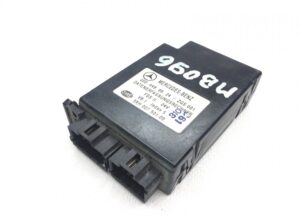Unitate de control fss mercedes-benz 0004460524 24v 1 Unitate de control fss mercedes-benz 0004460524 24v