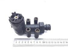 Regulator de nivel de burduf de aer WABCO pentru Mercedes-Benz A0015420018