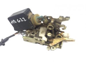 Încuietoare ușă stânga mercedes cod a0007205535 / a9437200635 / 0007205535 / 9437200635