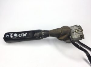 Comutator ștergătoare de parbriz pentru mercedes-benz a6735400745 / a6735400645