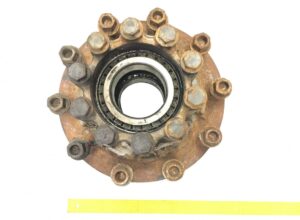 Butuc roată frână cu disc axa motrice stânga mercedes 9463560701
