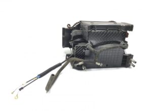 Set radiator pentru încălzire și răcire cabină cu carcasă mercedes a0018306260 1 Set radiator pentru încălzire și răcire cabină cu carcasă mercedes a0018306260