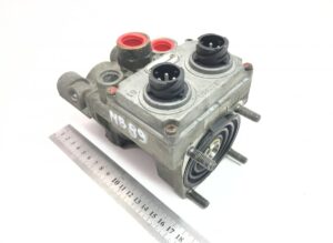 Supapă principală de frână mercedes – coduri a0034318606, 0044315605, a0044315605, 0034318606