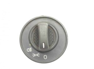 Comutator faruri iveco - poziție, fază scurtă, fază lungă 1 Comutator faruri iveco – poziție, fază scurtă, fază lungă