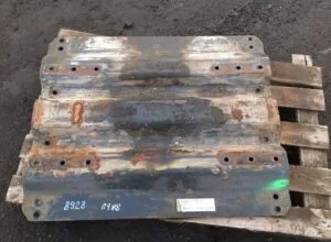 Placă de montare pentru cea de-a cincea roată iveco – cod 41020077