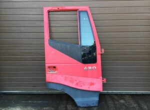 Carcasă ușii dreapta iveco 430 1 Carcasă ușii dreapta iveco 430