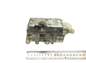 Încuietoare ușă dreapta iveco 98416419/98411951 1 Încuietoare ușă dreapta iveco 98416419/98411951