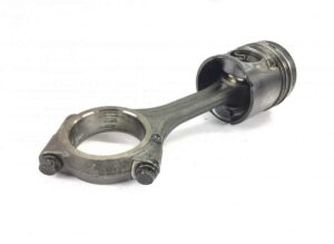 Piston cu bielă pentru camion mercedes 9049060300620 1 Piston cu bielă pentru camion mercedes 9049060300620