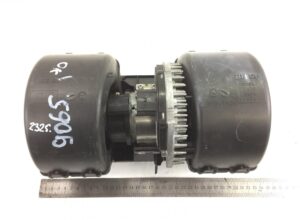 Ventilator de încălzire behr pentru volvo 20443822 / 20926019 / 20520111 / 20852837 / 20443820