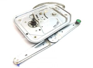Mecanism regulator de geam dreapta scania 1366848 1 Mecanism regulator de geam dreapta scania 1366848