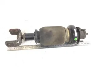 Arc pneumatic pentru cabină dreapta spate scania – coduri: 1424231, 1349840, 1343100, 1439197, 1343127, 1382827, 1349844